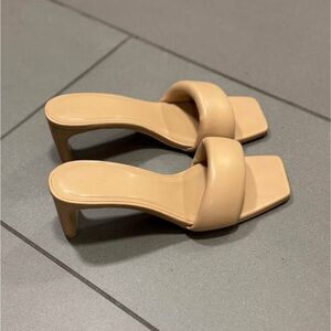 Elegant Tan Women's Heels by Oak and Fort